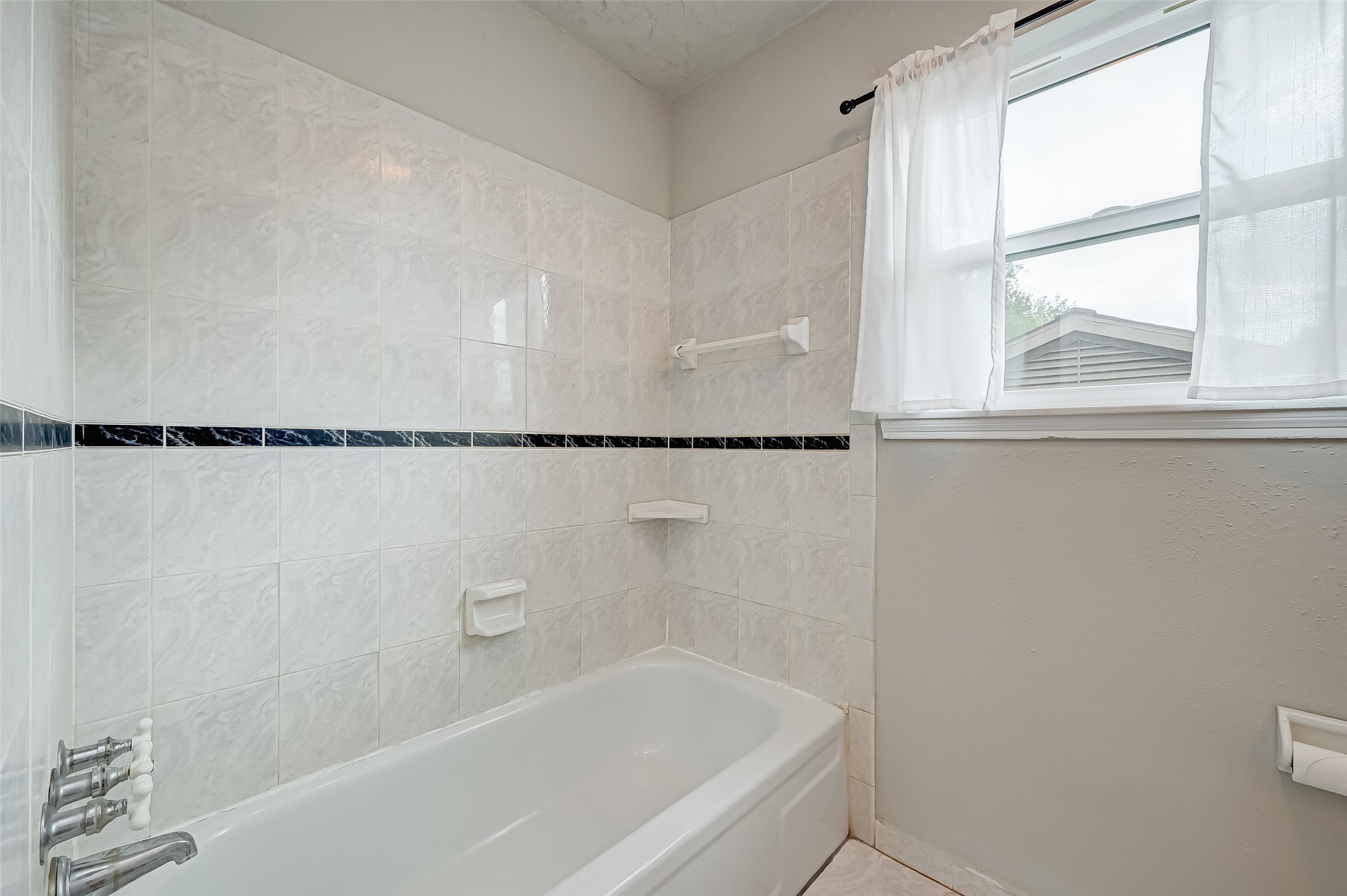 10507 Huntington View Drive , Houston, TX, 77099 | 10291267 | Realty Texas LLC