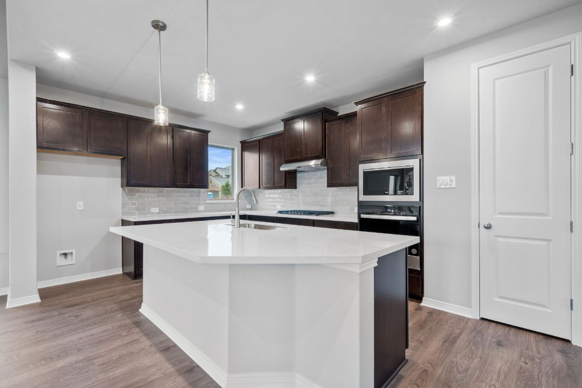 409 Raleigh Drive , Georgetown, TX, 78633 | 8720902 | Realty Texas LLC