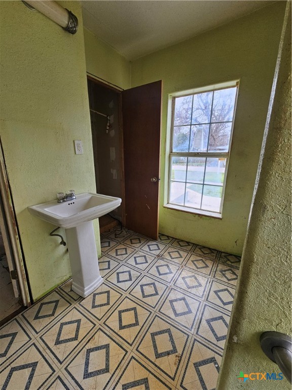 1205 S 19th Street , Temple, TX, 76504 | 566305 | Realty Texas LLC