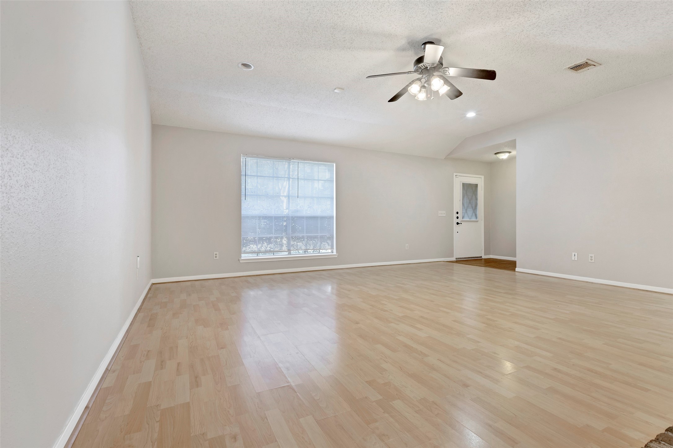 9230 Palm Shores Drive , Spring, TX, 77379 | 91707114 | Realty Texas LLC