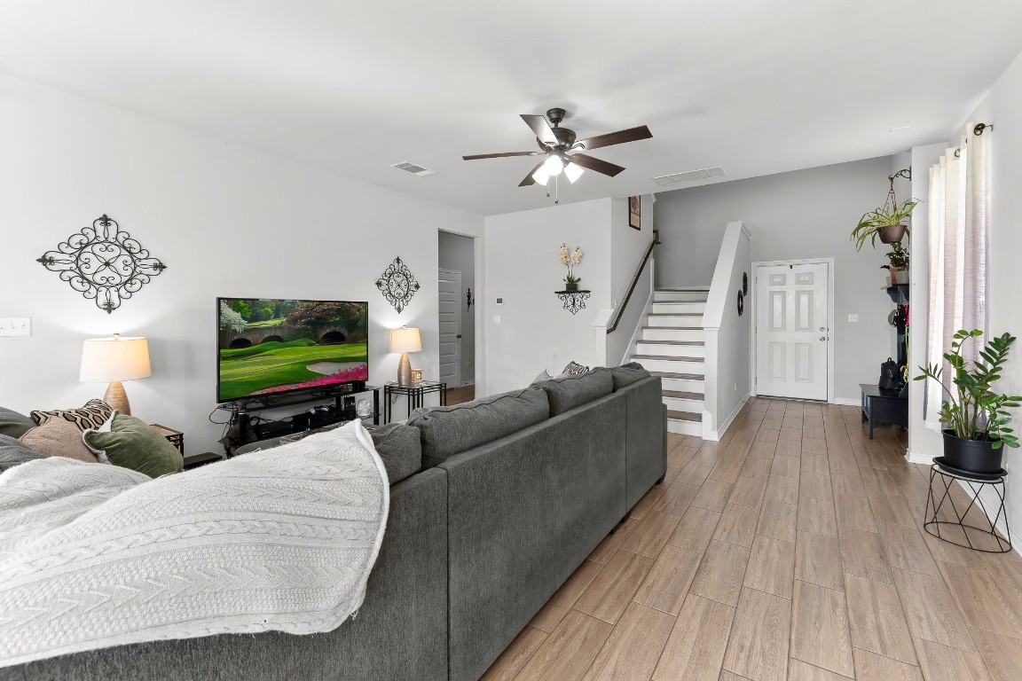232 Syrah Court , Leander, TX, 78641 | 7059670 | Realty Texas LLC