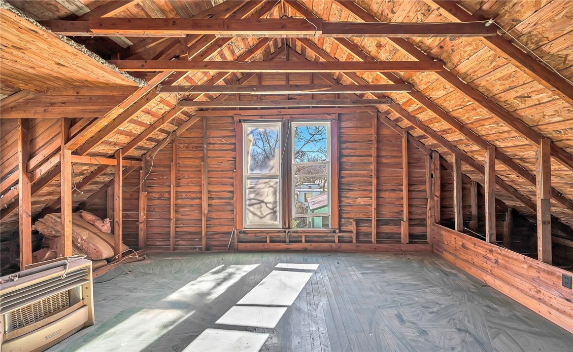 714 W 15th Street , Clifton, TX, 76634 | 227437 | Realty Texas LLC