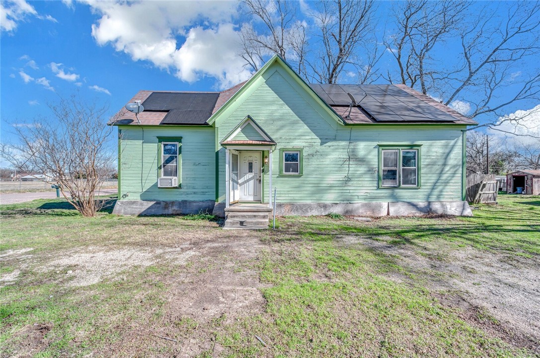 714 W 15th Street , Clifton, TX, 76634 | 227437 | Realty Texas LLC