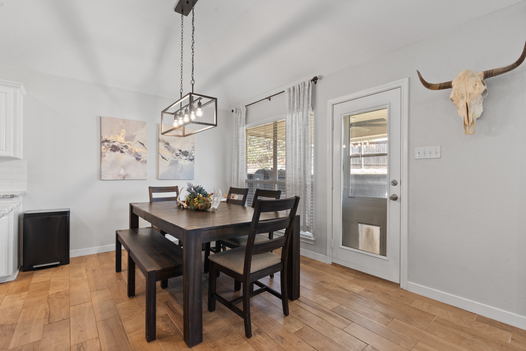 7501 Ranch Court , Benbrook, TX, 76126 | 20811208 | Realty Texas LLC