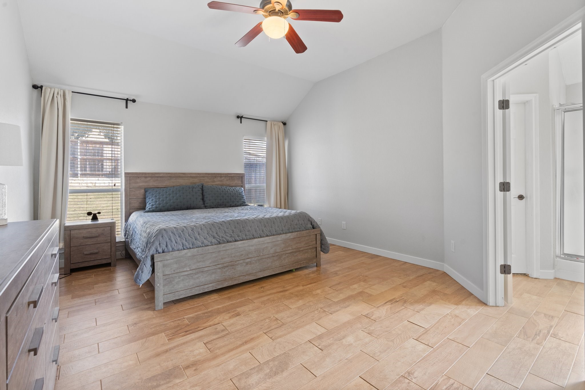 7501 Ranch Court , Benbrook, TX, 76126 | 20811208 | Realty Texas LLC