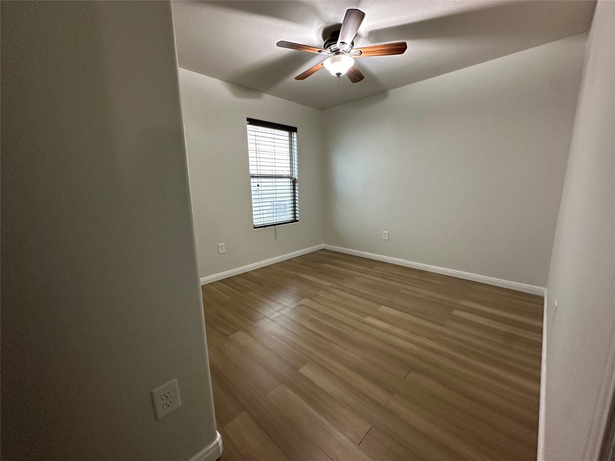 10115 Orchid Spring Lane , Houston, TX, 77044 | 94302730 | Realty Texas LLC