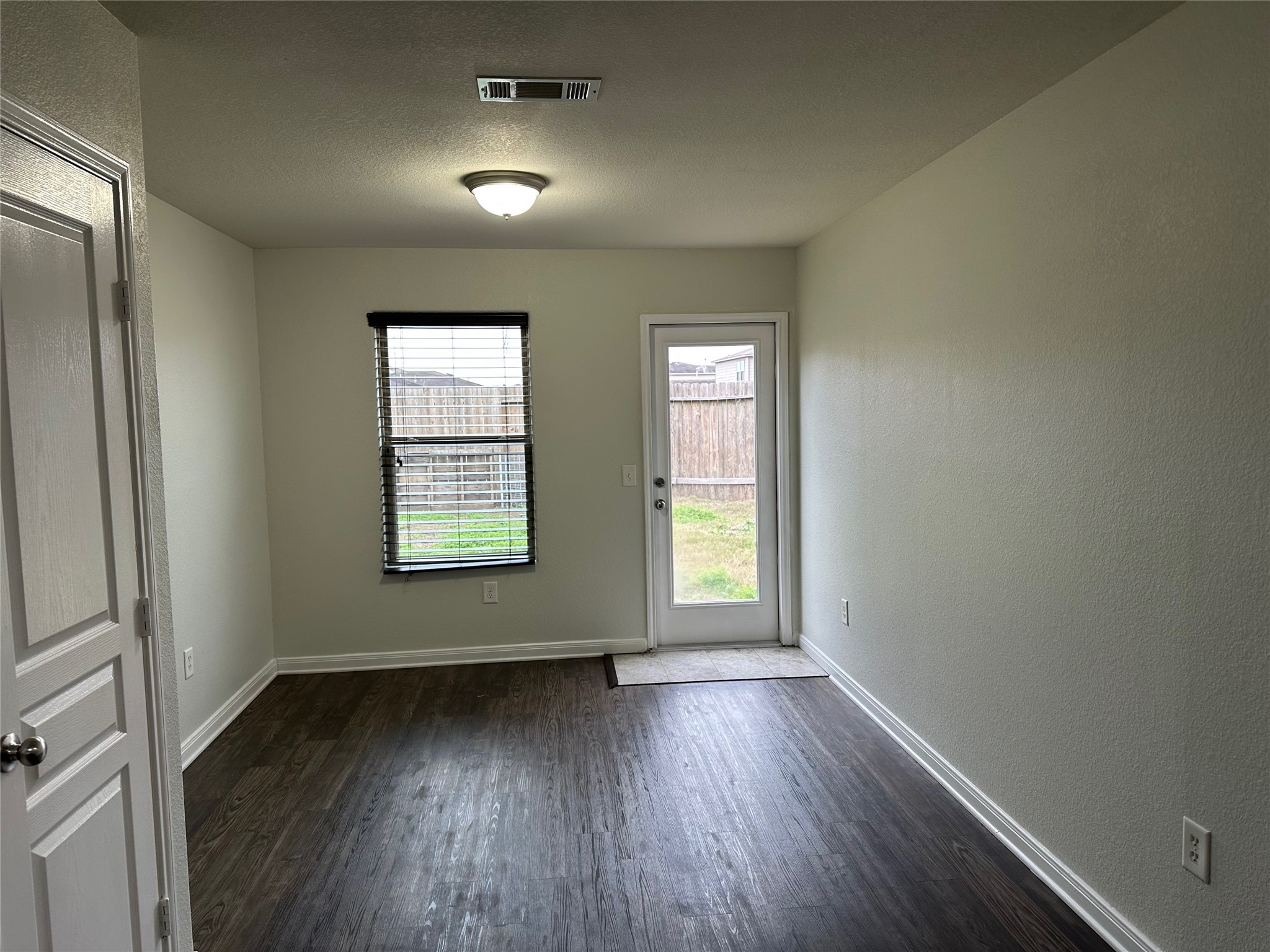 10115 Orchid Spring Lane , Houston, TX, 77044 | 94302730 | Realty Texas LLC