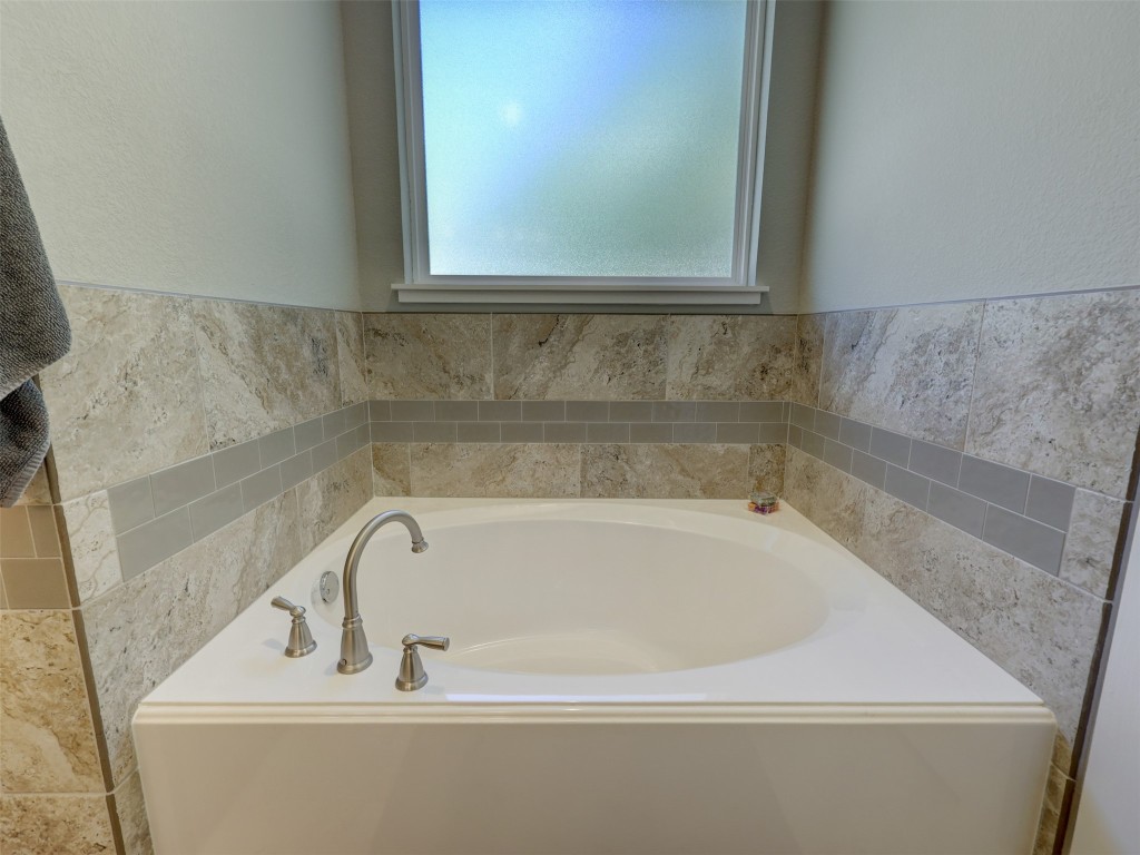 18508 Staghorn Drive , Point Venture, TX, 78645 | 1479839 | Realty Texas LLC