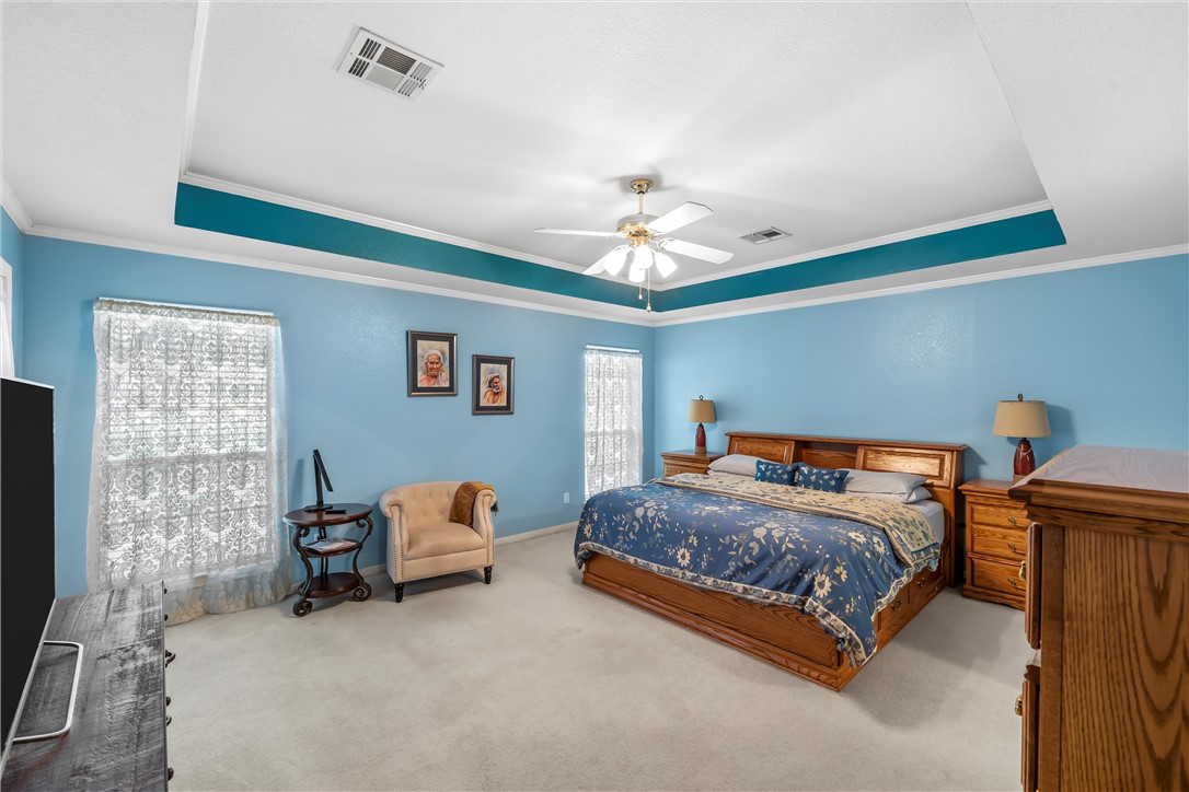 201 Cobblestone Lane , Crawford, TX, 76638 | 227443 | Realty Texas LLC