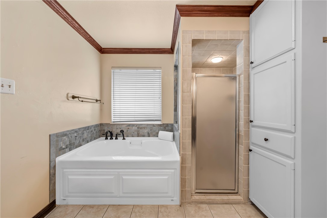 201 Cobblestone Lane , Crawford, TX, 76638 | 227443 | Realty Texas LLC