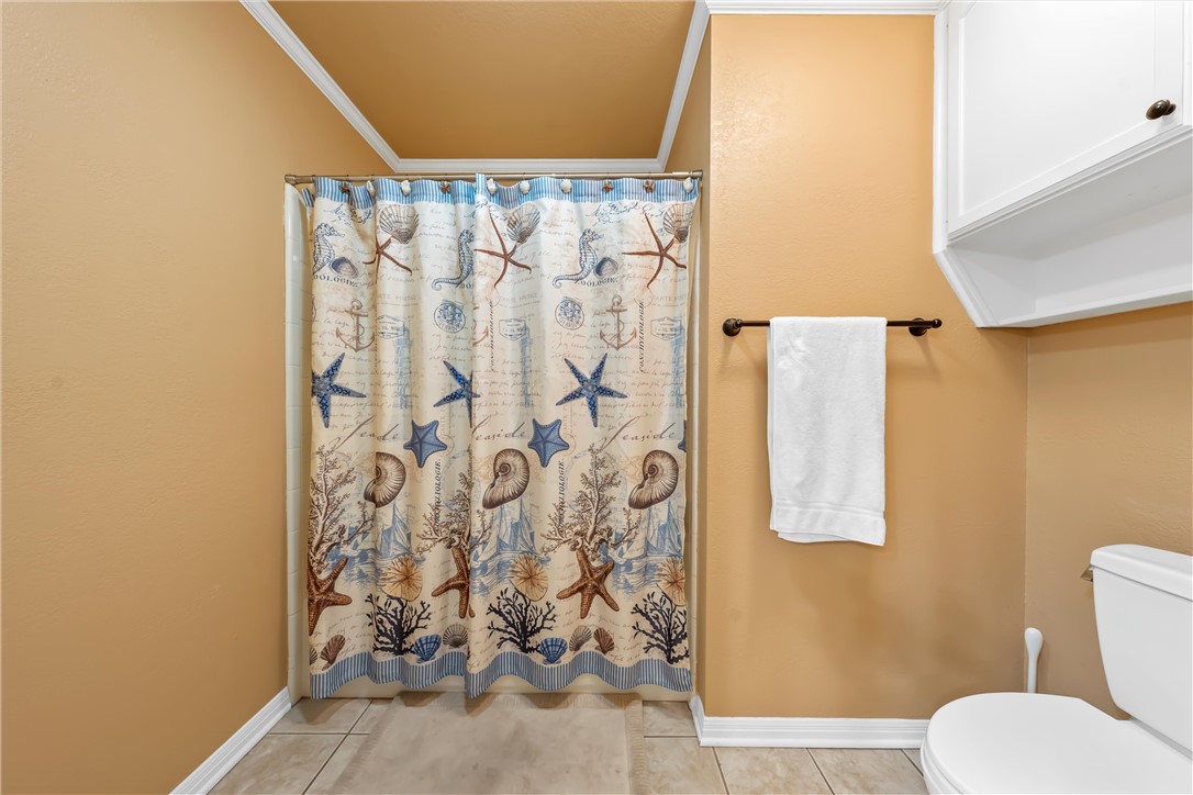 201 Cobblestone Lane , Crawford, TX, 76638 | 227443 | Realty Texas LLC