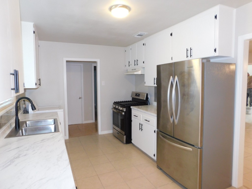 1303 Briarcliff Boulevard , Austin, TX, 78723 | 3079370 | Realty Texas LLC