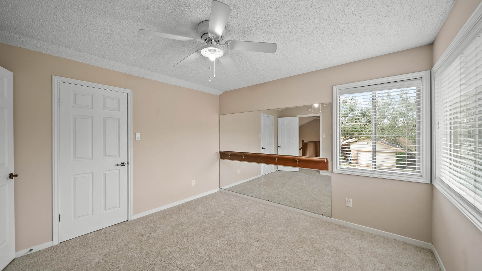 2107 Streamcrest Lane , Sugar Land, TX, 77479 | 21776231 | Realty Texas LLC