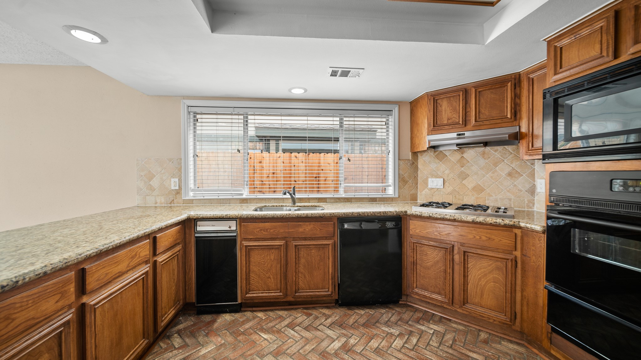 2107 Streamcrest Lane , Sugar Land, TX, 77479 | 21776231 | Realty Texas LLC