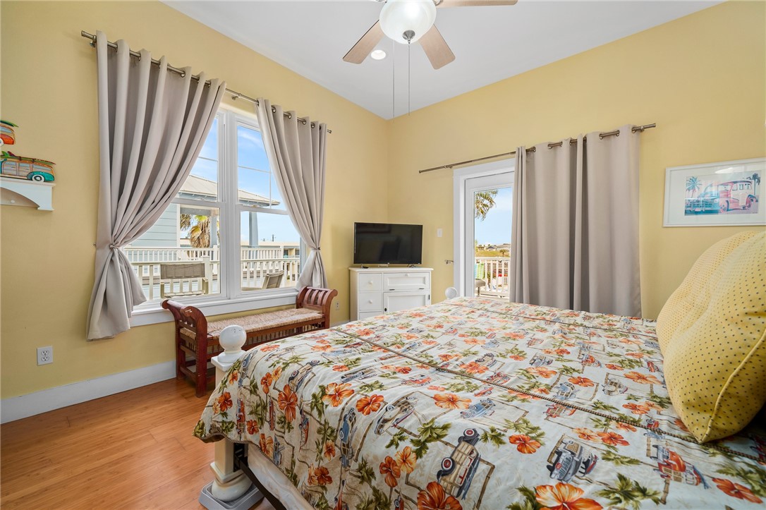 979 Banyan Beach Drive , Port Aransas, TX, 78373 | 452731 | Realty Texas LLC