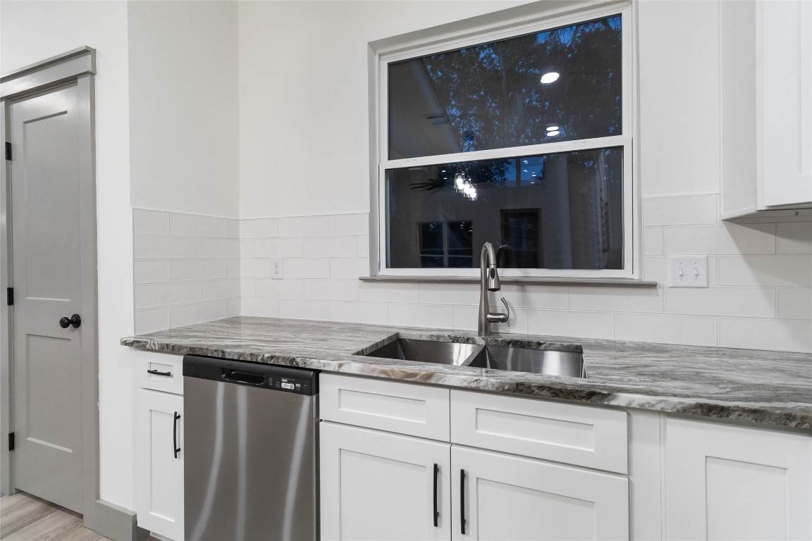 12 Stardust Circle , Wimberley, TX, 78676 | 8142770 | Realty Texas LLC