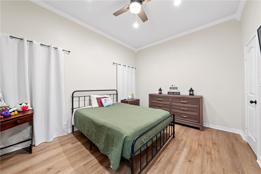 970 W Somers Lane , Axtell, TX, 76624 | 227447 | Realty Texas LLC