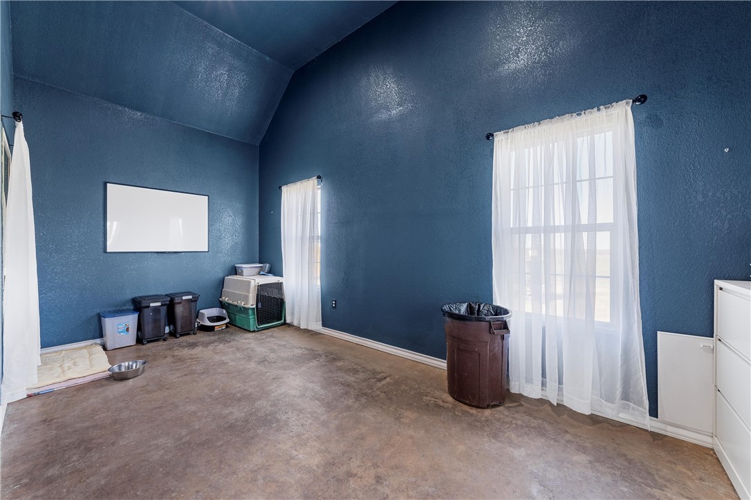 970 W Somers Lane , Axtell, TX, 76624 | 227447 | Realty Texas LLC