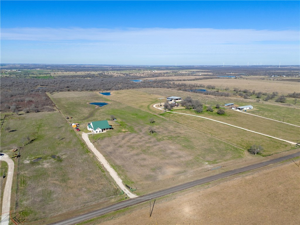 970 W Somers Lane , Axtell, TX, 76624 | 227447 | Realty Texas LLC