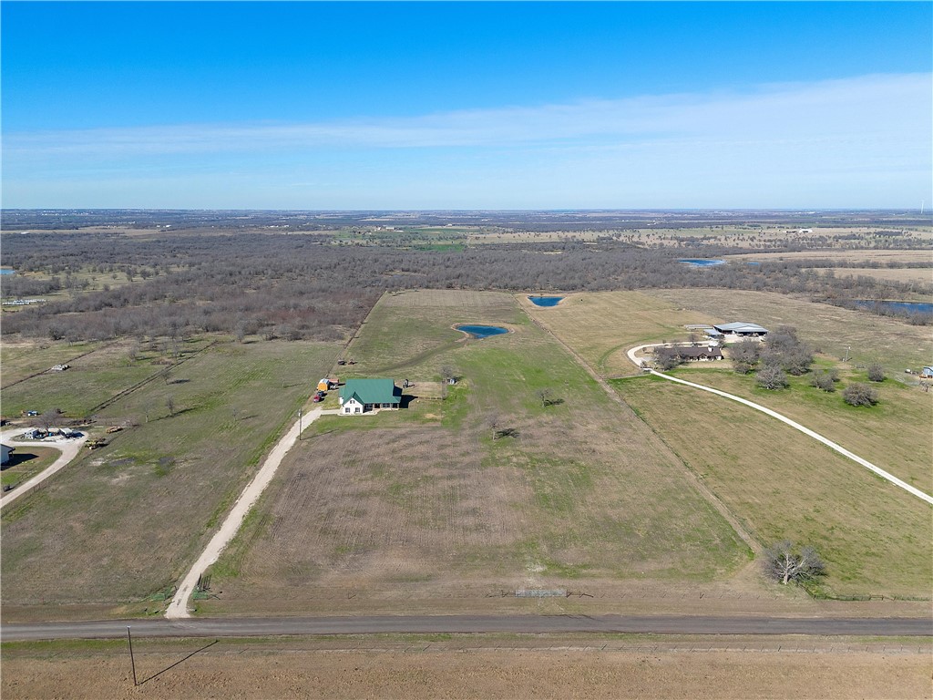 970 W Somers Lane , Axtell, TX, 76624 | 227447 | Realty Texas LLC