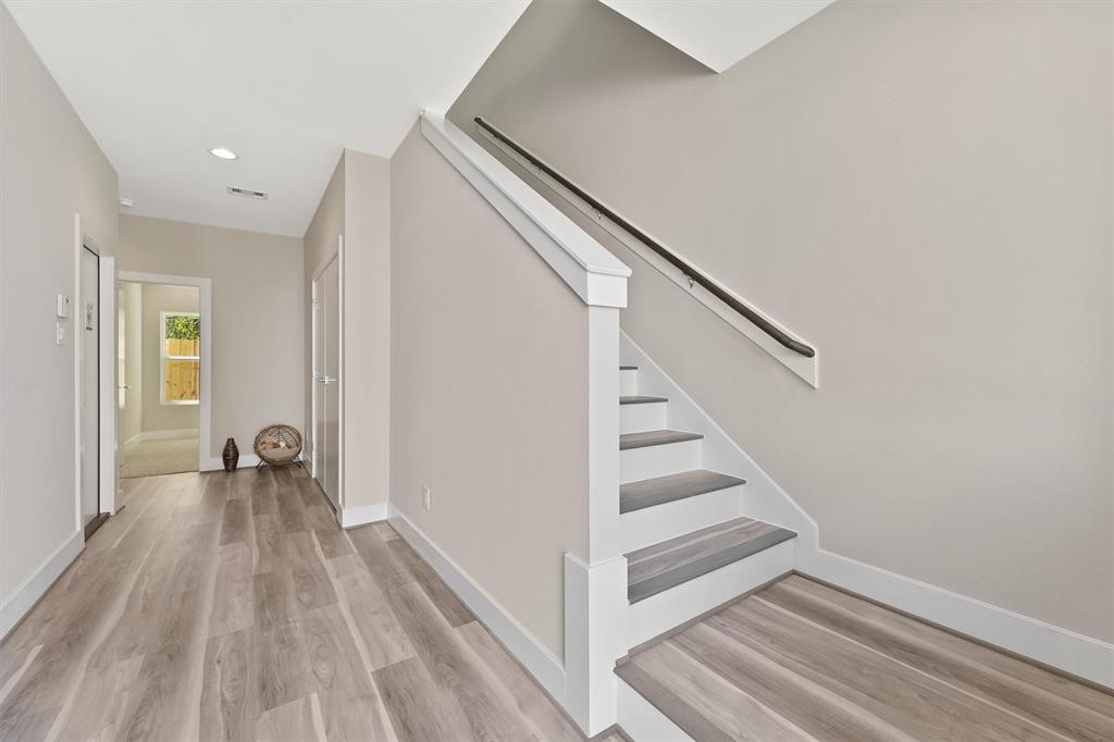 238 Julia Street A , Houston, TX, 77022 | 52745169 | Realty Texas LLC