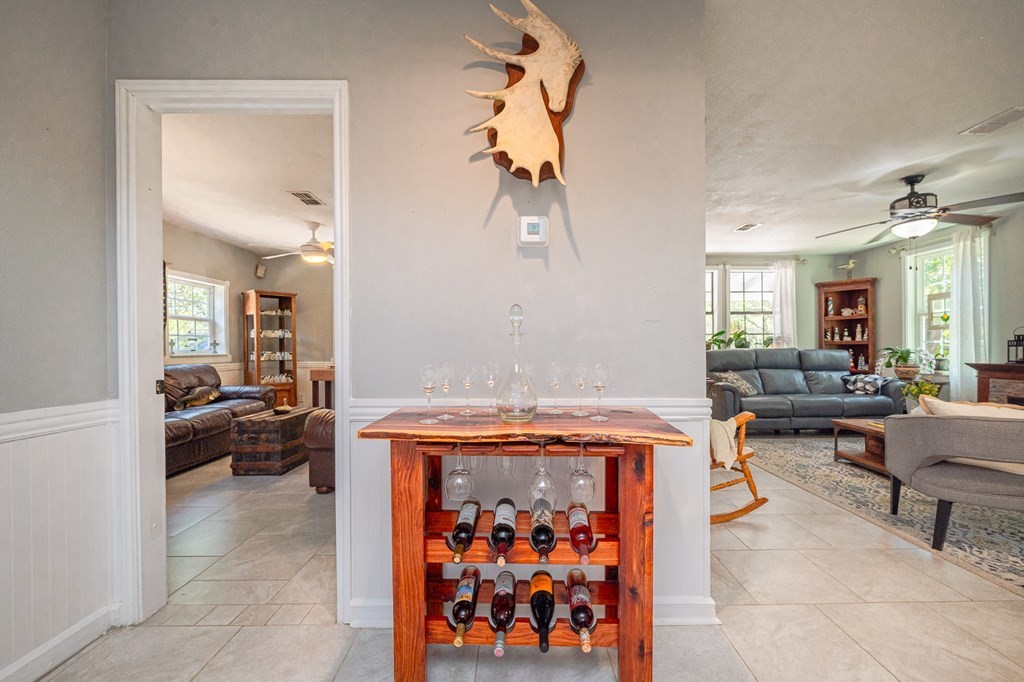 1705 Rhodes Avenue W, Aransas Pass, TX, 78336 | 452820 | Realty Texas LLC