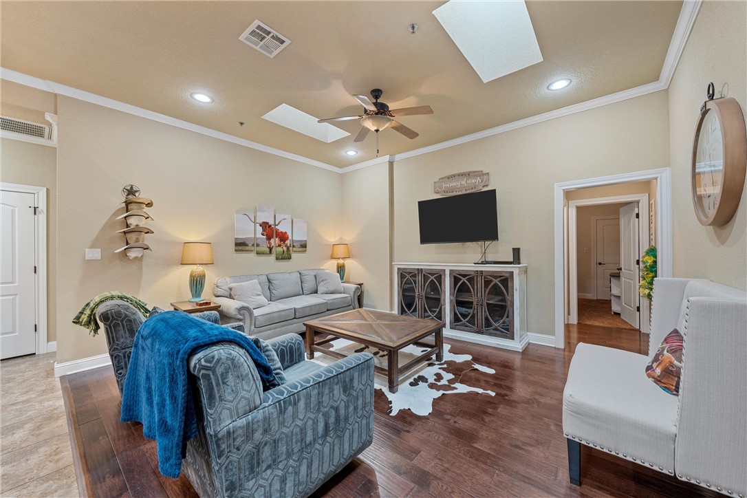 721 Austin Avenue , Waco, TX, 76701 | 227446 | Realty Texas LLC