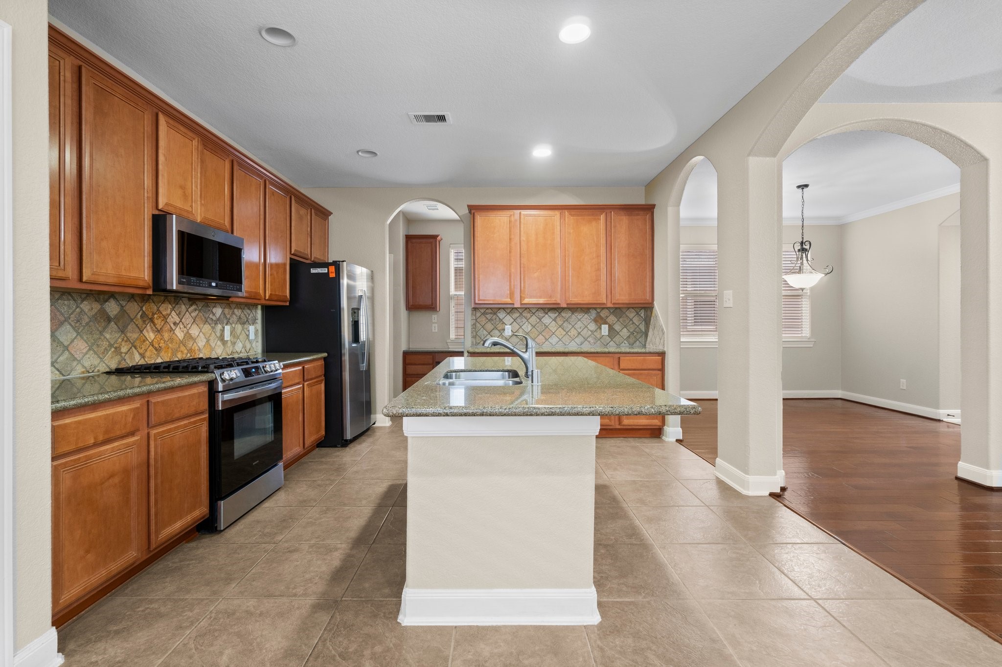 62 Panterra Way , The Woodlands, TX, 77382 | 30740627 | Realty Texas LLC