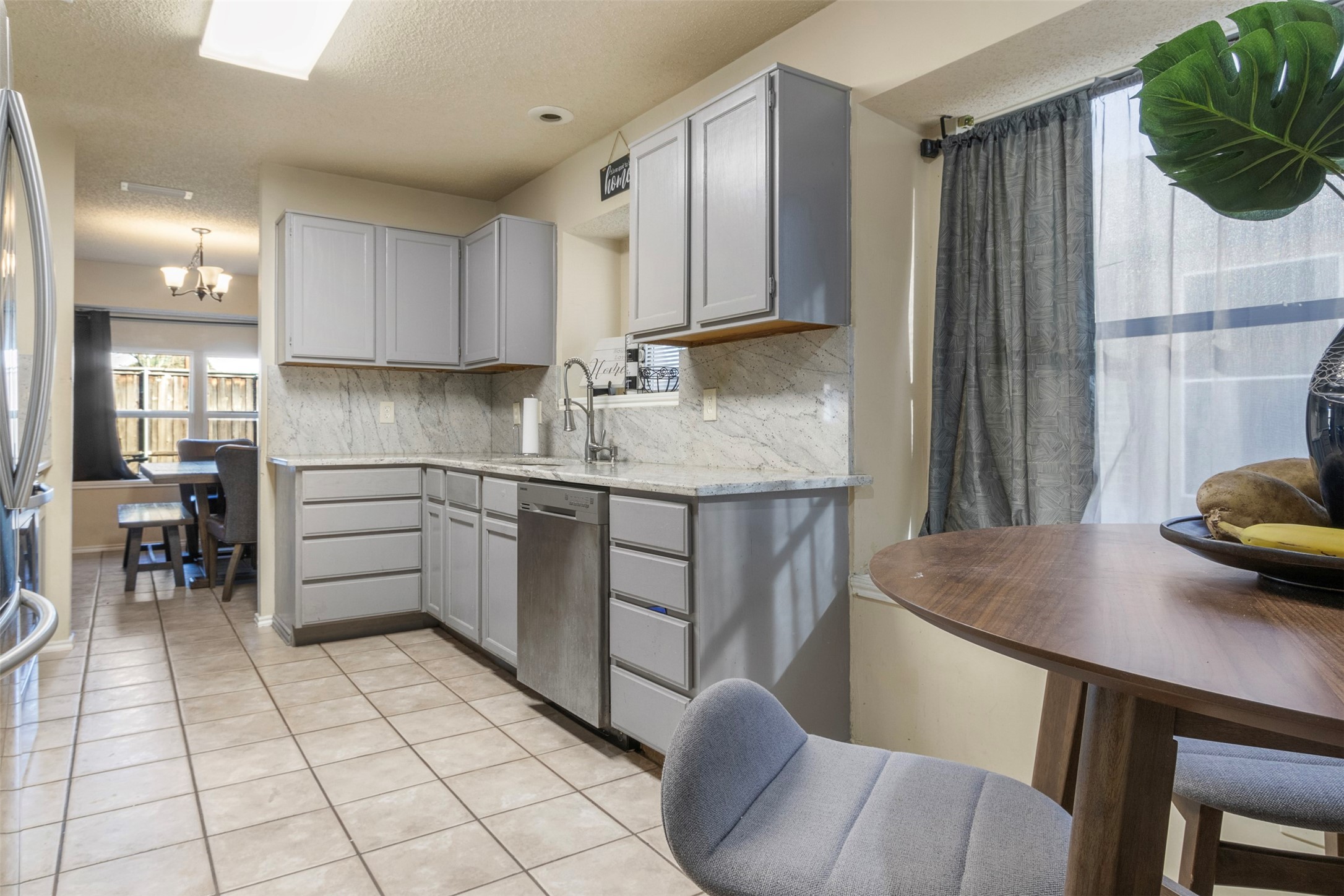 808 Simon Drive , Cedar Hill, TX, 75104 | 20814945 | Realty Texas LLC
