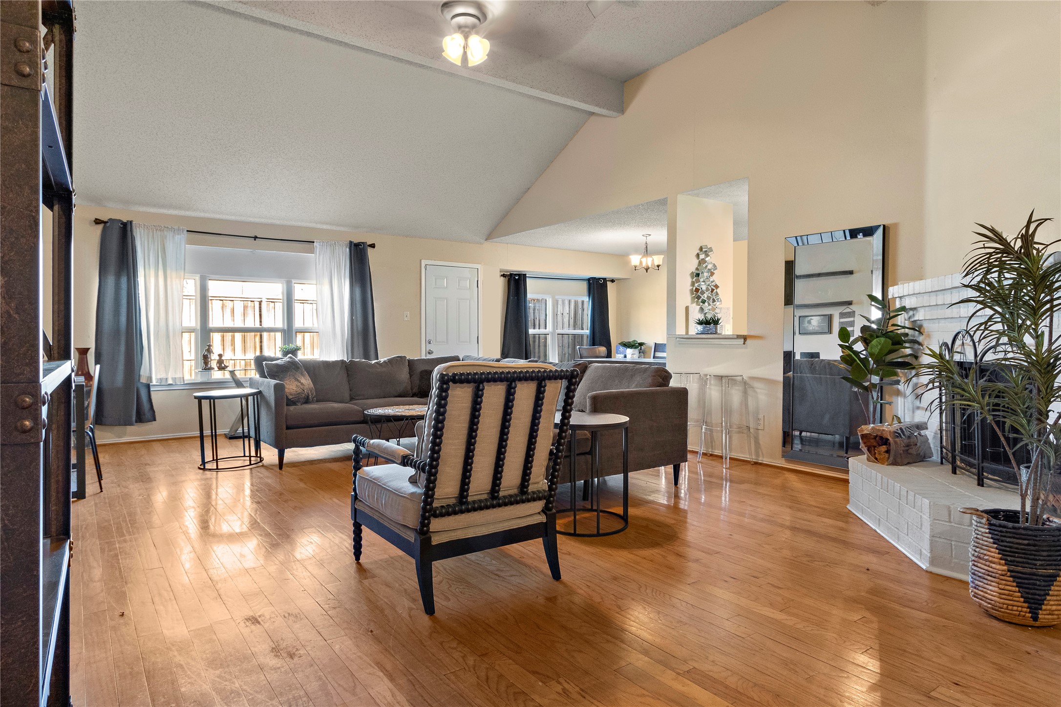 808 Simon Drive , Cedar Hill, TX, 75104 | 20814945 | Realty Texas LLC