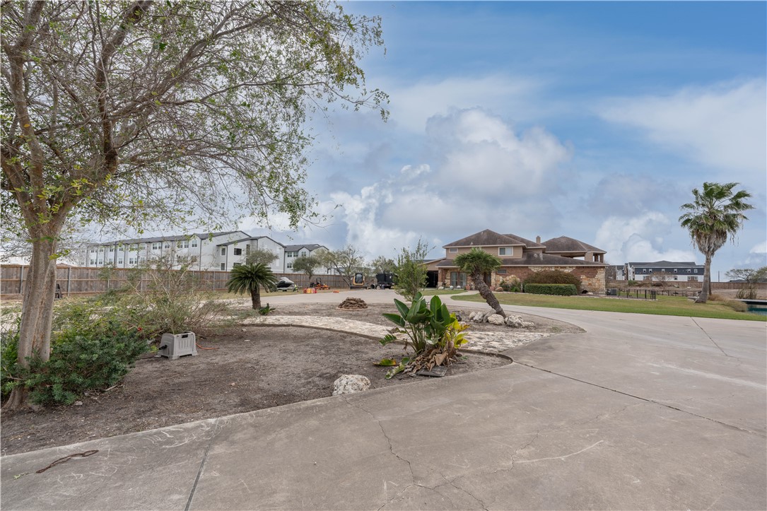 6656 Yorktown Boulevard, Corpus Christi, TX, 78414 | 452704 | Realty Texas LLC