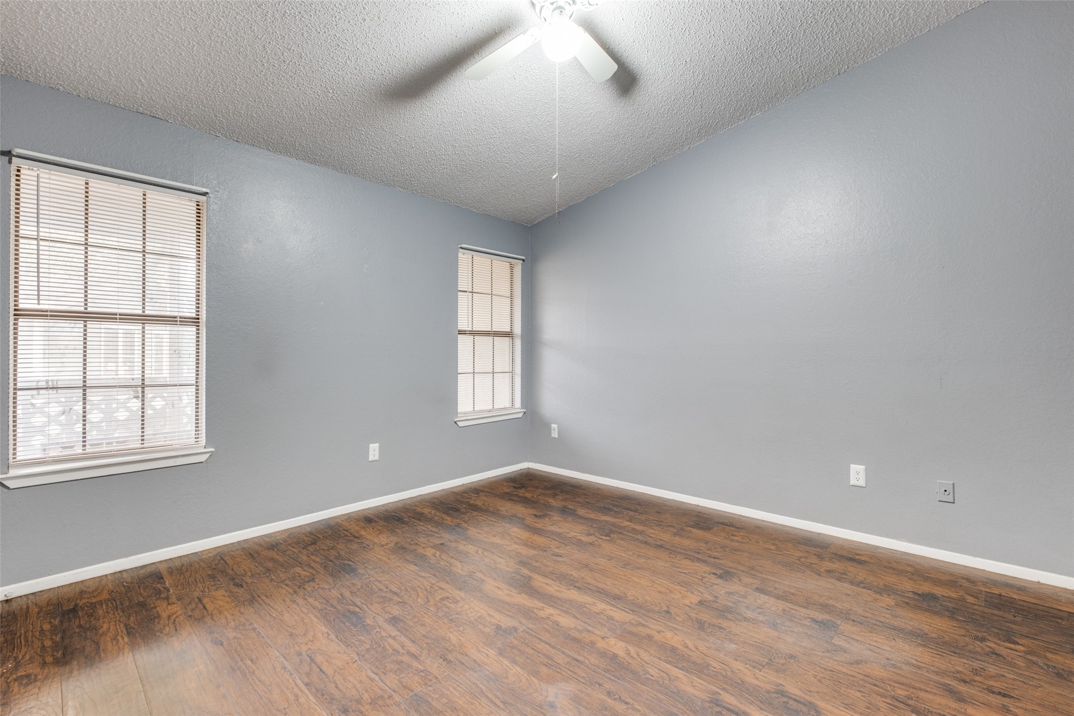 9613 Walnut Street 2204 , Dallas, TX, 75243 | 20815268 | Realty Texas LLC