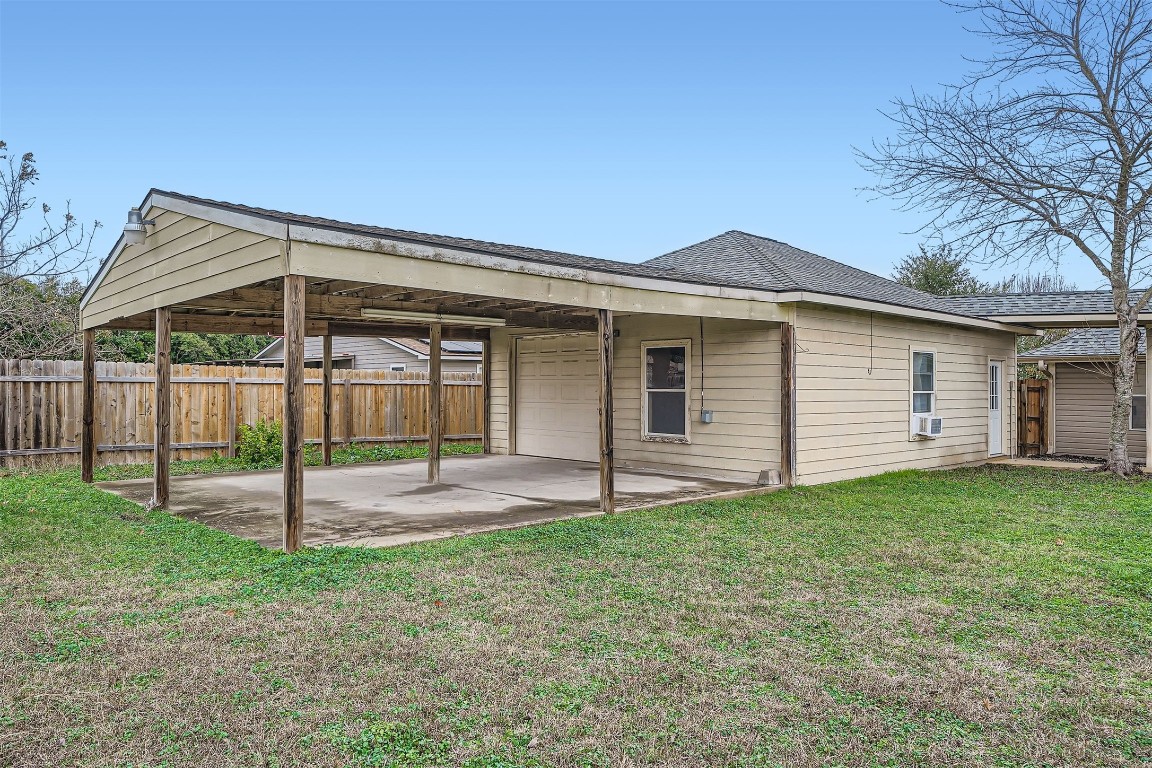 1301 Southwood Hills Drive , Taylor, TX, 76574 | 2174945 | Realty Texas LLC