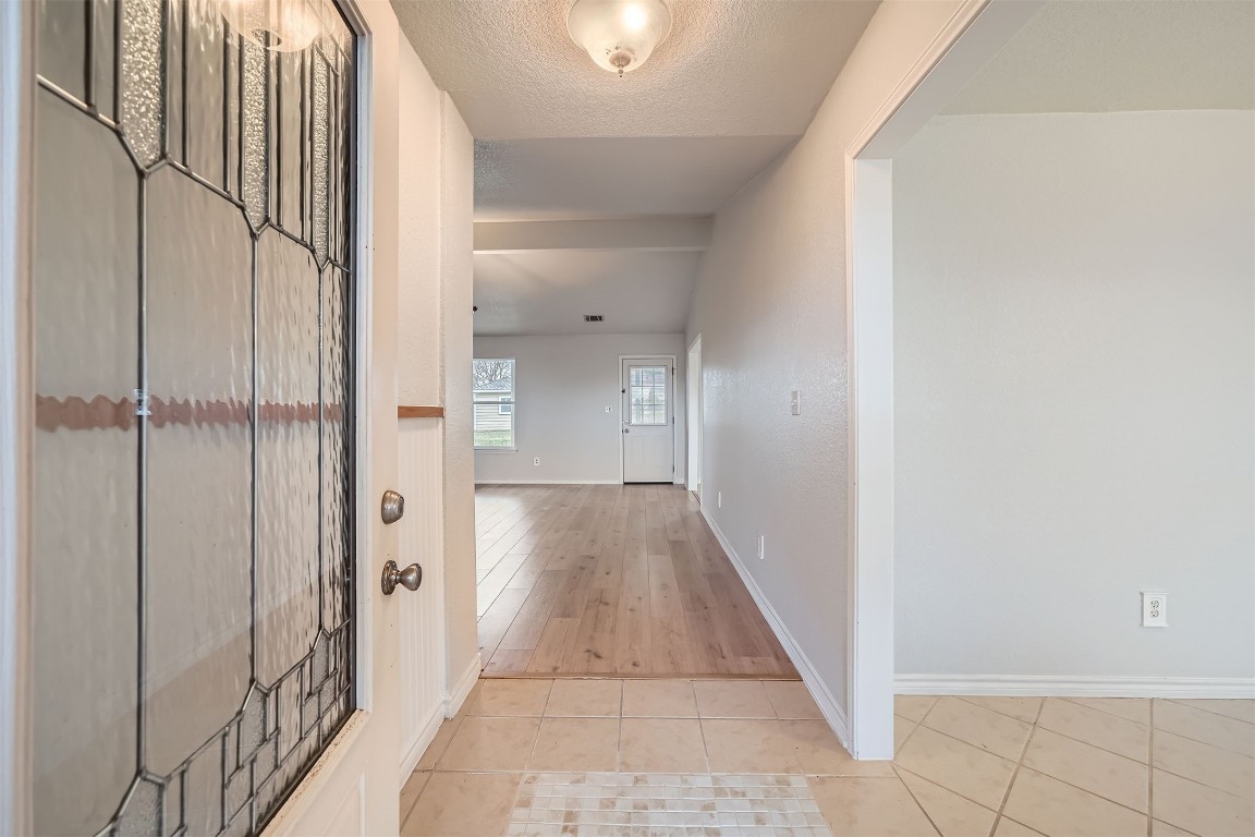 1301 Southwood Hills Drive , Taylor, TX, 76574 | 2174945 | Realty Texas LLC