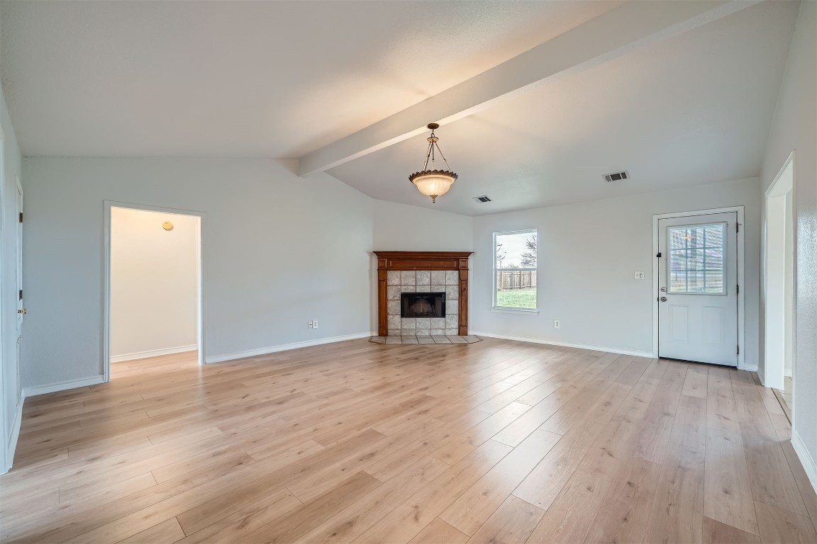 1301 Southwood Hills Drive , Taylor, TX, 76574 | 2174945 | Realty Texas LLC