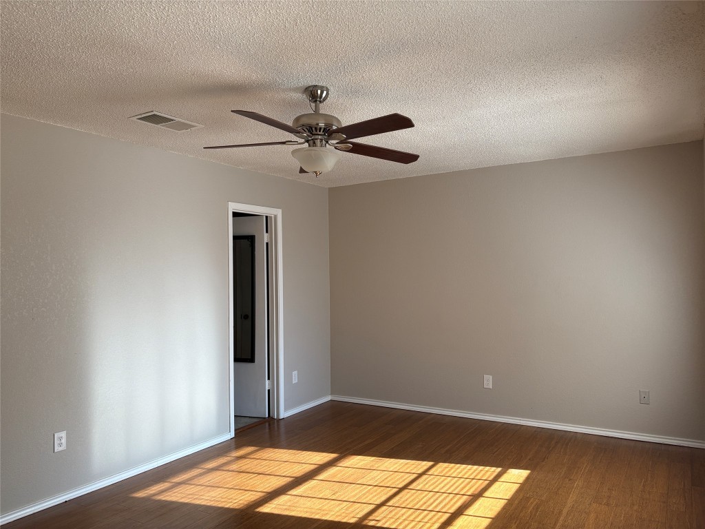 1901 Birds Nest Court , Cedar Park, TX, 78613 | 6150580 | Realty Texas LLC