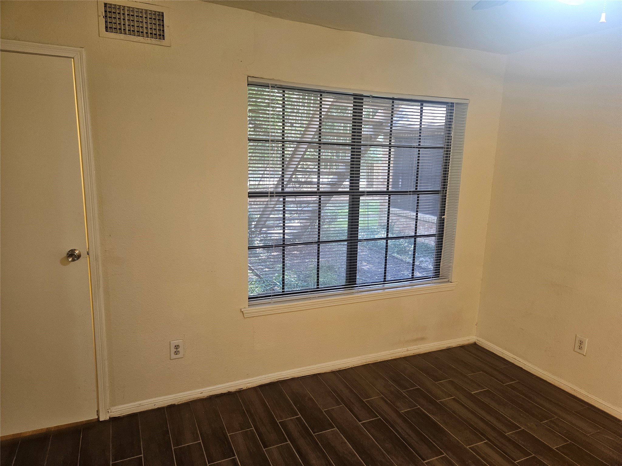 2425 Holly Hall Street A6 , Houston, TX, 77054 | 70684863 | Realty Texas LLC