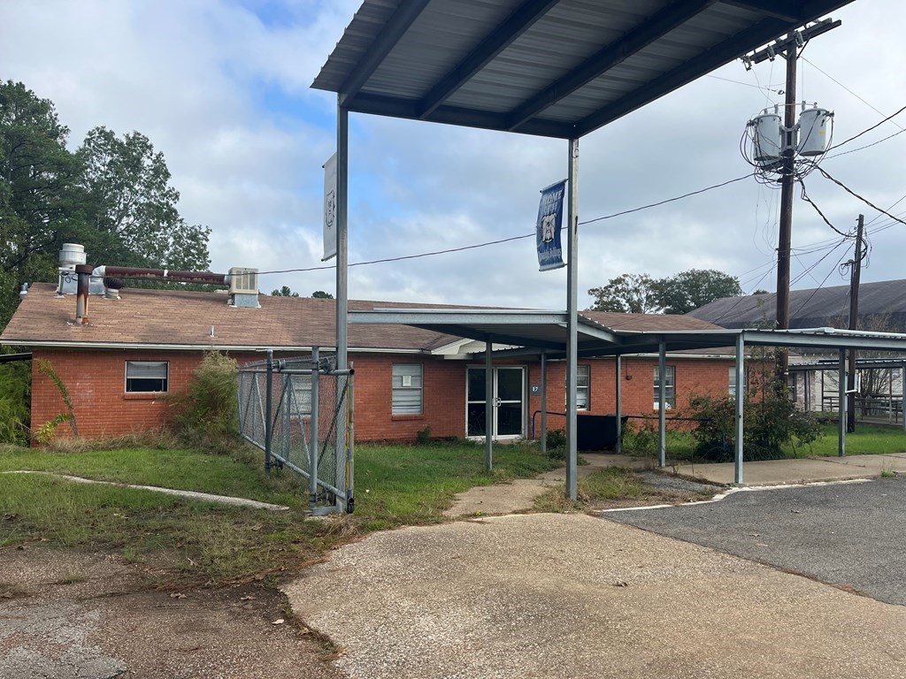 215 Buchanan Street, Broaddus, TX, 75929 | 67918763 | Realty Texas LLC