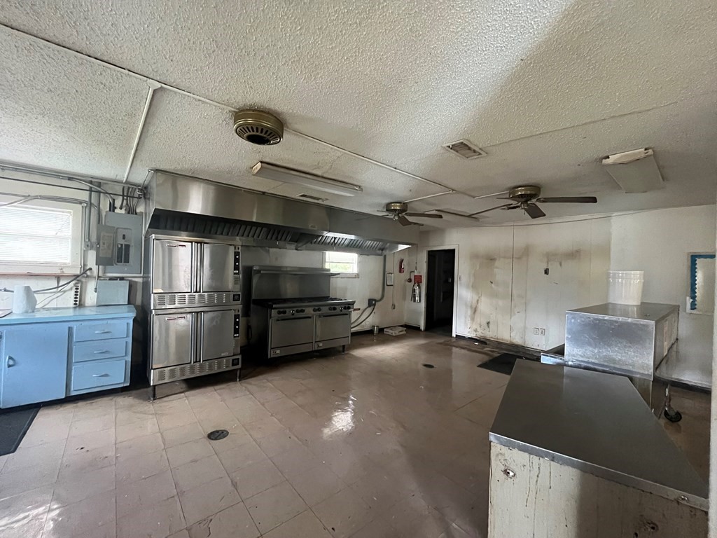 215 Buchanan Street, Broaddus, TX, 75929 | 67918763 | Realty Texas LLC