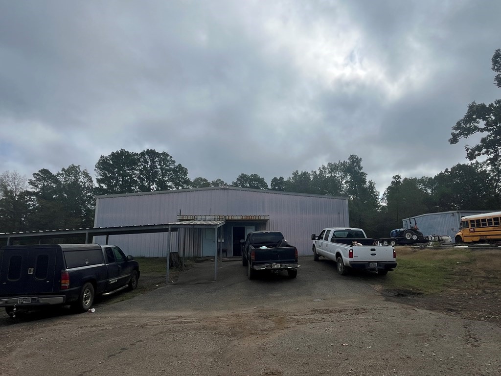 215 Buchanan Street, Broaddus, TX, 75929 | 67918763 | Realty Texas LLC