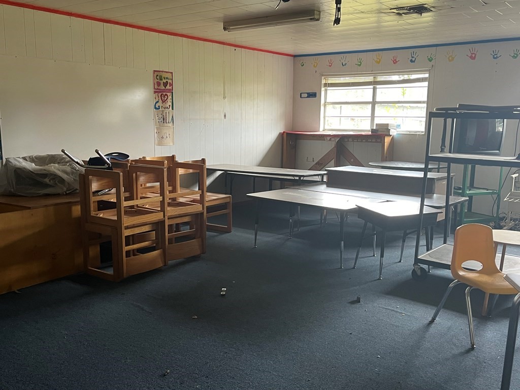 215 Buchanan Street, Broaddus, TX, 75929 | 67918763 | Realty Texas LLC