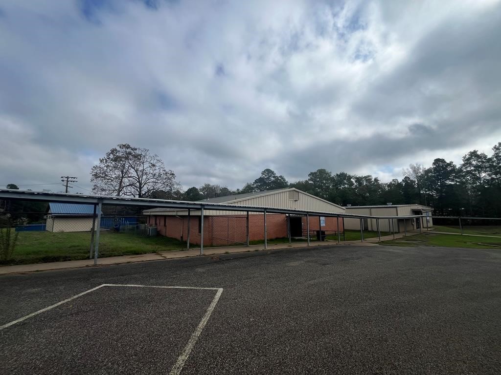 215 Buchanan Street, Broaddus, TX, 75929 | 67918763 | Realty Texas LLC