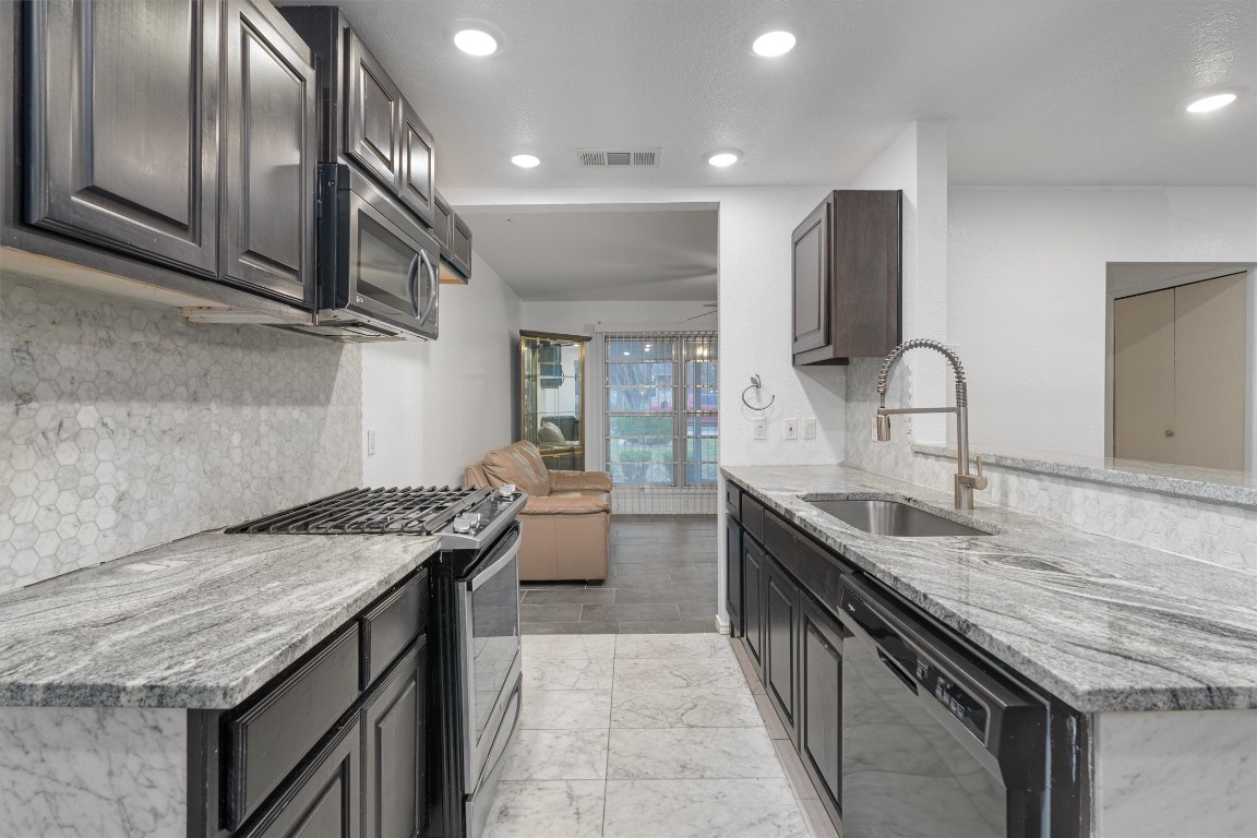 5210 Gladstone Drive , Austin, TX, 78723 | 3635145 | Realty Texas LLC