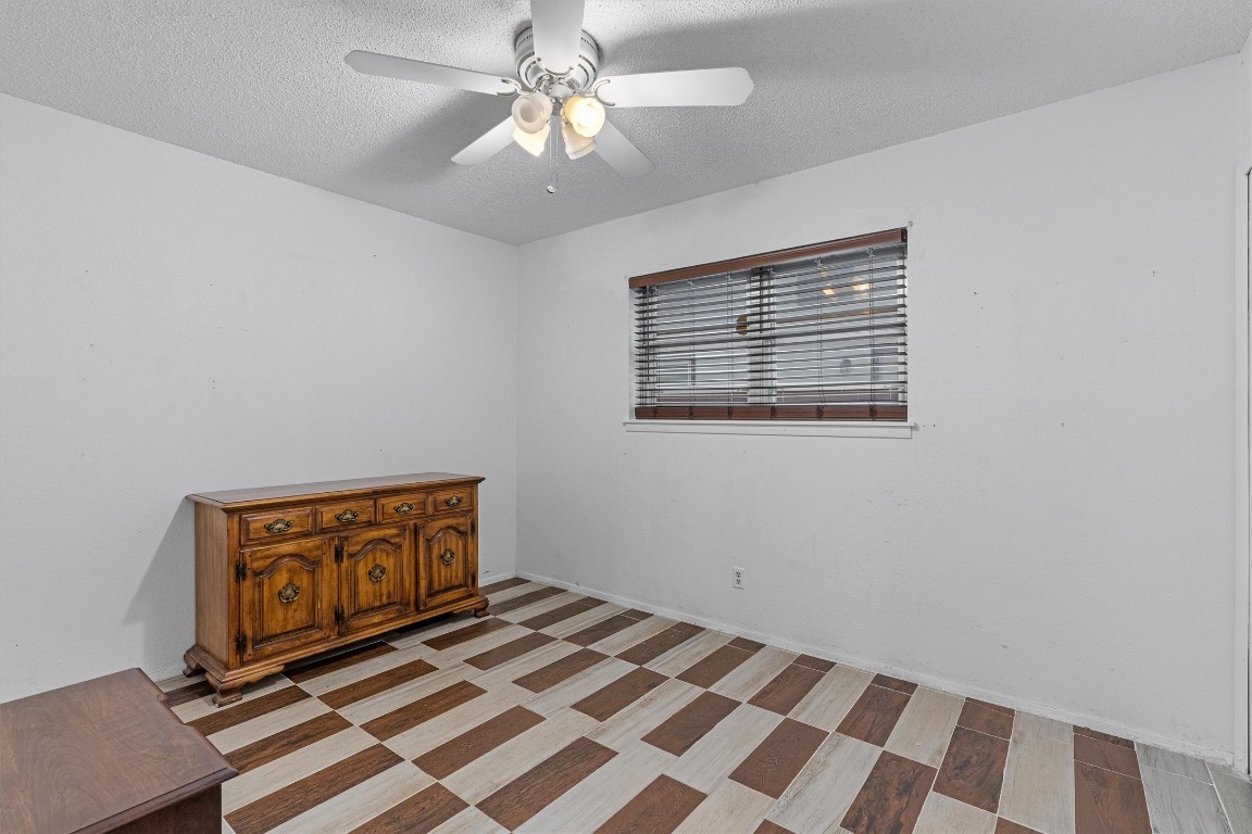 5210 Gladstone Drive , Austin, TX, 78723 | 3635145 | Realty Texas LLC