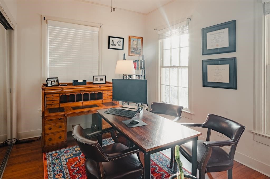 1611 Wethersfield Road , Austin, TX, 78703 | 1518532 | Realty Texas LLC