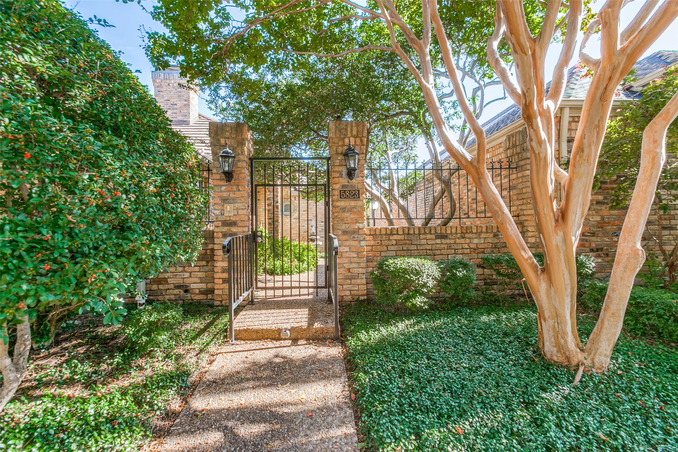 5823 Encore Drive , Dallas, TX, 75240 | 20816140 | Realty Texas LLC