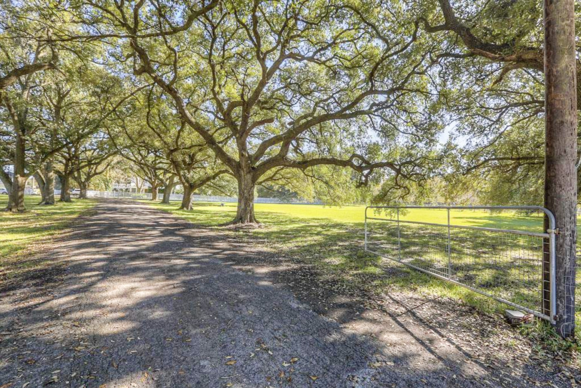 14939 Cullen Boulevard , Houston, TX, 77047 | 94965937 | Realty Texas LLC