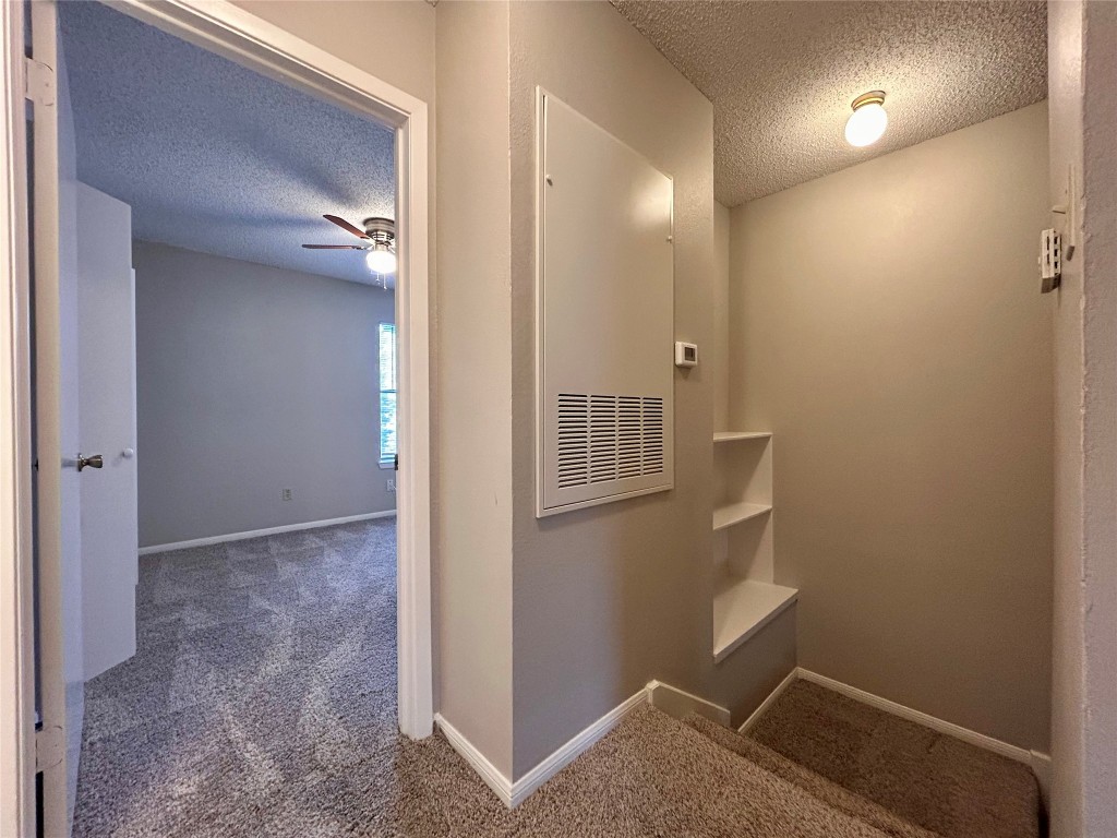 8900 Schick Road B , Austin, TX, 78729 | 3350034 | Realty Texas LLC
