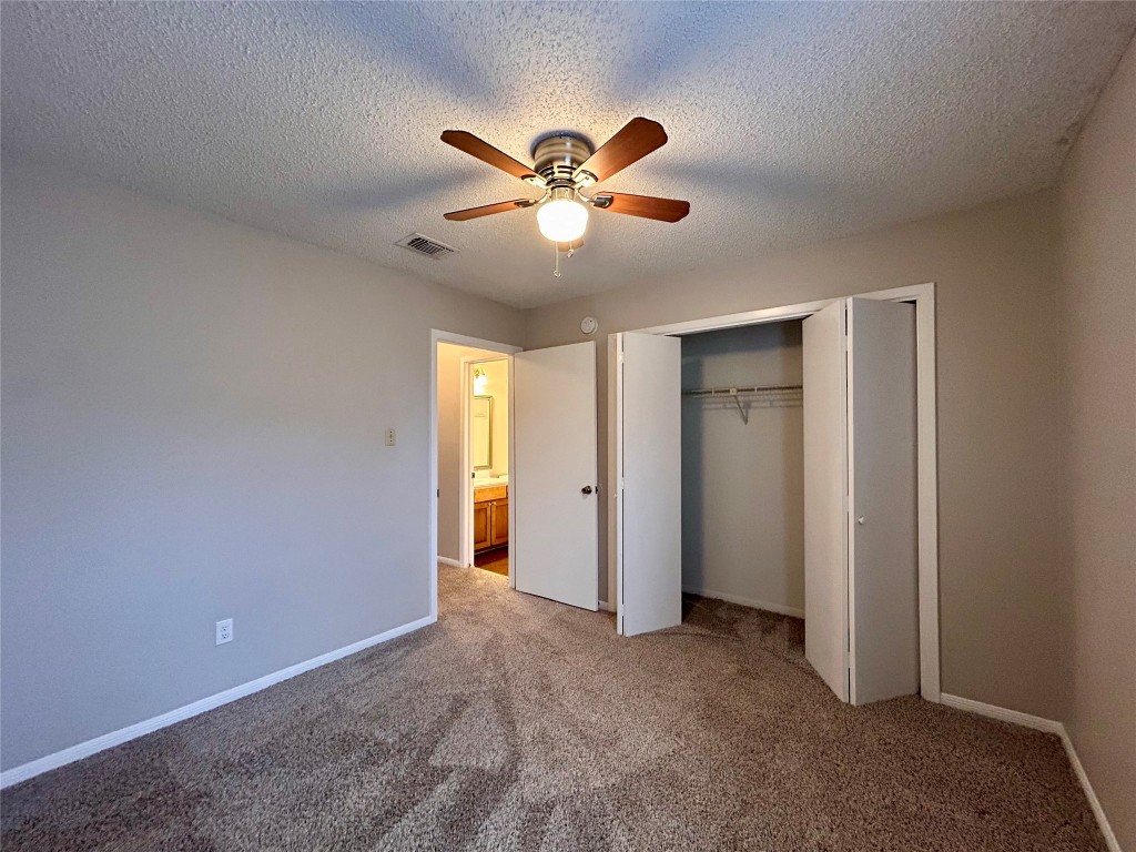 8900 Schick Road B , Austin, TX, 78729 | 3350034 | Realty Texas LLC