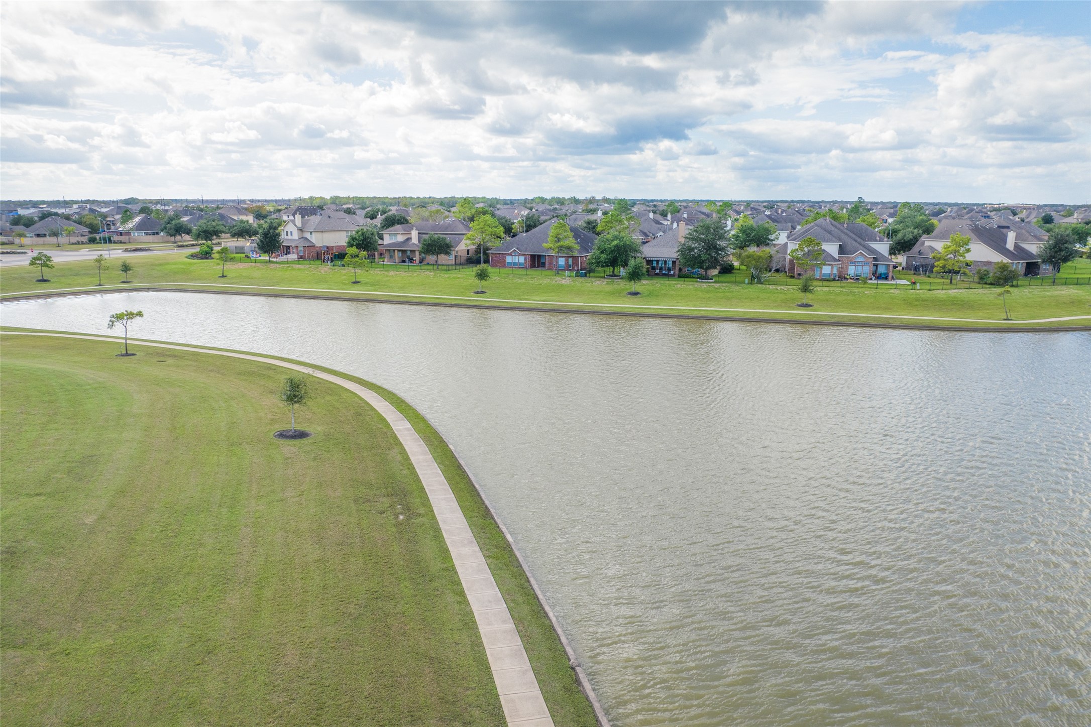 8226 Tempest Stone Drive , Rosharon, TX, 77583 | 75436583 | Realty Texas LLC